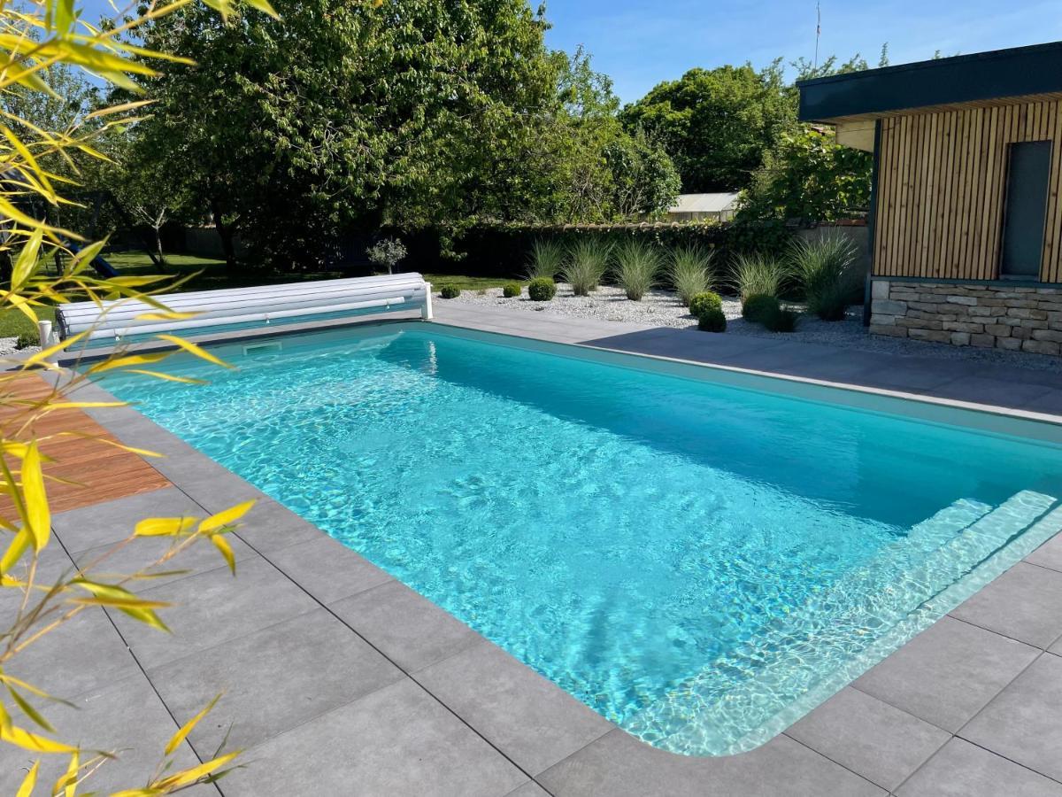 Sejour Detente - Appart'Hotel N 1 Avec Jaccuzi, Piscine Et Petit-Dejeuner Chouzelot Exterior foto
