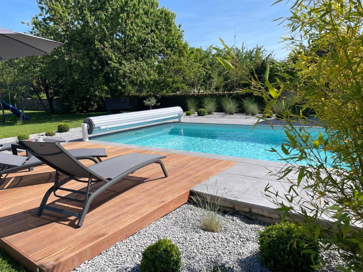 Sejour Detente - Appart'Hotel N 1 Avec Jaccuzi, Piscine Et Petit-Dejeuner Chouzelot Exterior foto