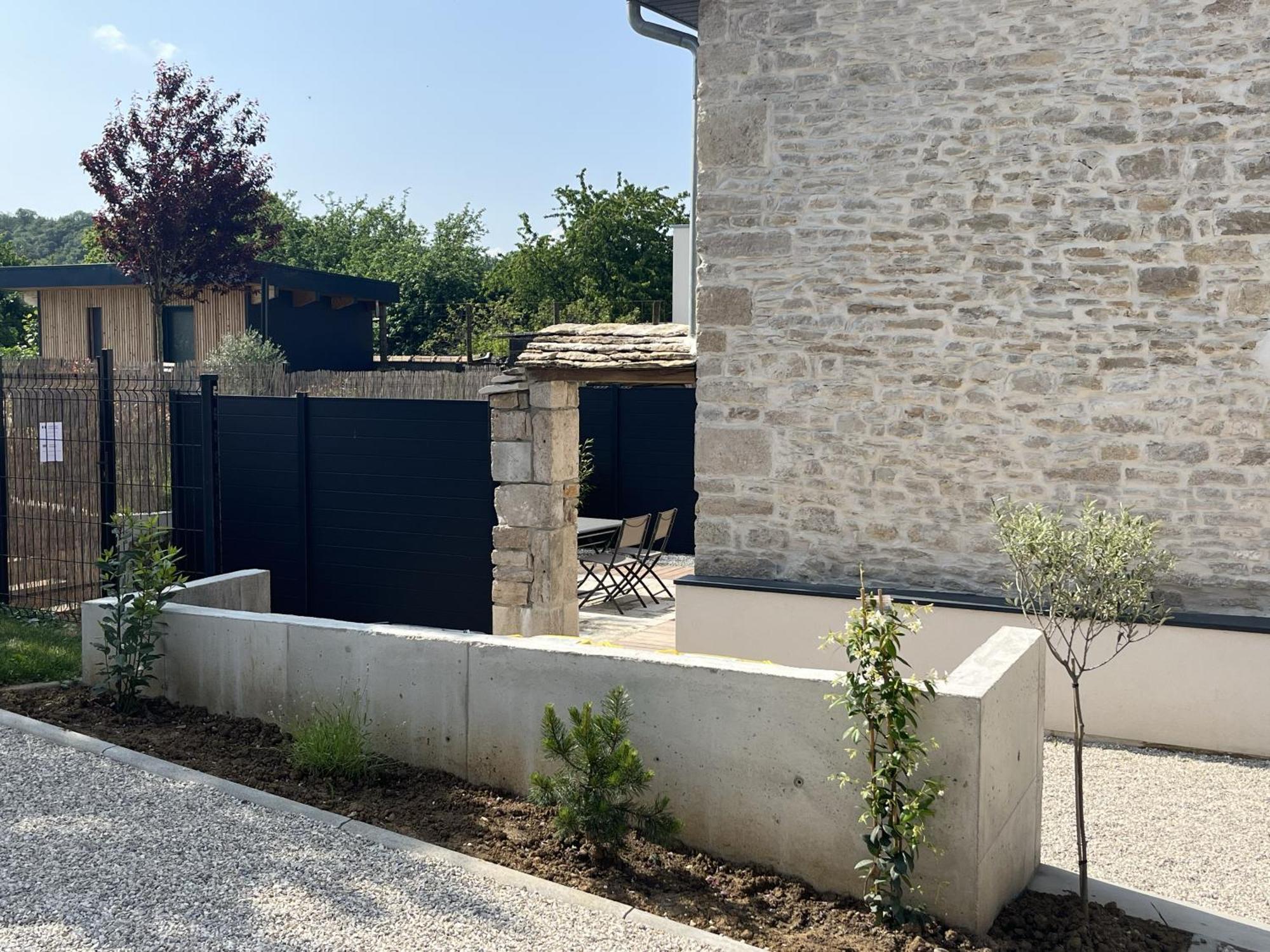 Sejour Detente - Appart'Hotel N 1 Avec Jaccuzi, Piscine Et Petit-Dejeuner Chouzelot Exterior foto